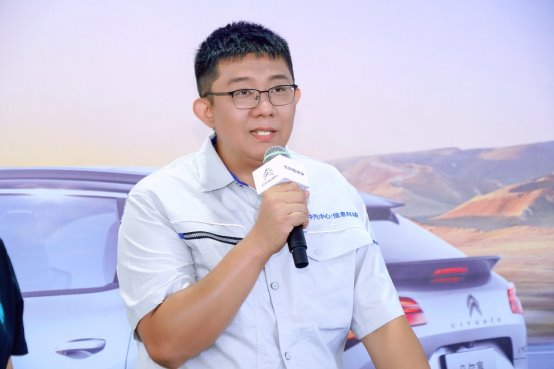 凡尔赛C5 X获2025中汽夏测健康与操控双安全权威验证证书 凡尔赛C5 X获2025中汽夏测健康与操控双安全权威验证证书