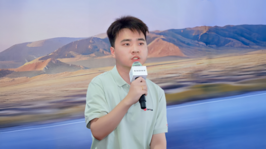 凡尔赛C5 X获2025中汽夏测健康与操控双安全权威验证证书 凡尔赛C5 X获2025中汽夏测健康与操控双安全权威验证证书