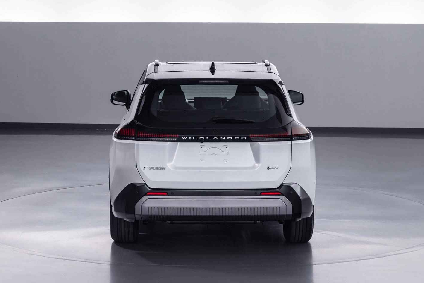 全新广汽丰田威兰达不加长,2.0L混动卖17万能维持销量吗