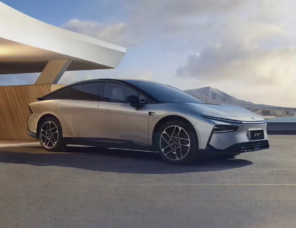 小鹏P7+汽车累计交付8万台