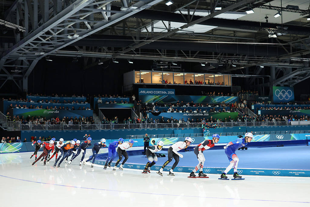 冬奥速度滑冰男子集体出发 40岁荷兰老将摘金吴宇第15名